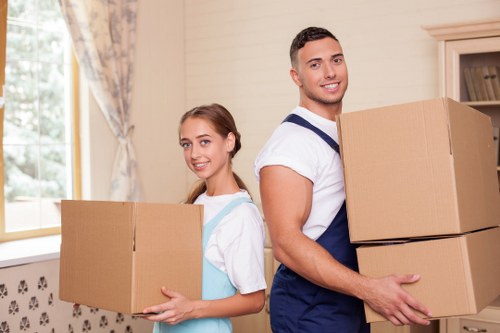 Free quote policy for a Surbiton man with a van service